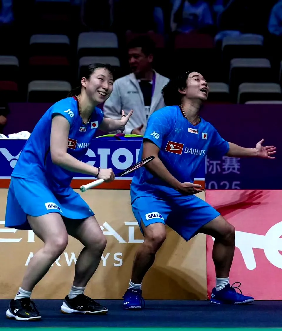 日本队力克丹麦队,郑思维扛起全队 日本队力克丹麦队,郑思维扛起全队