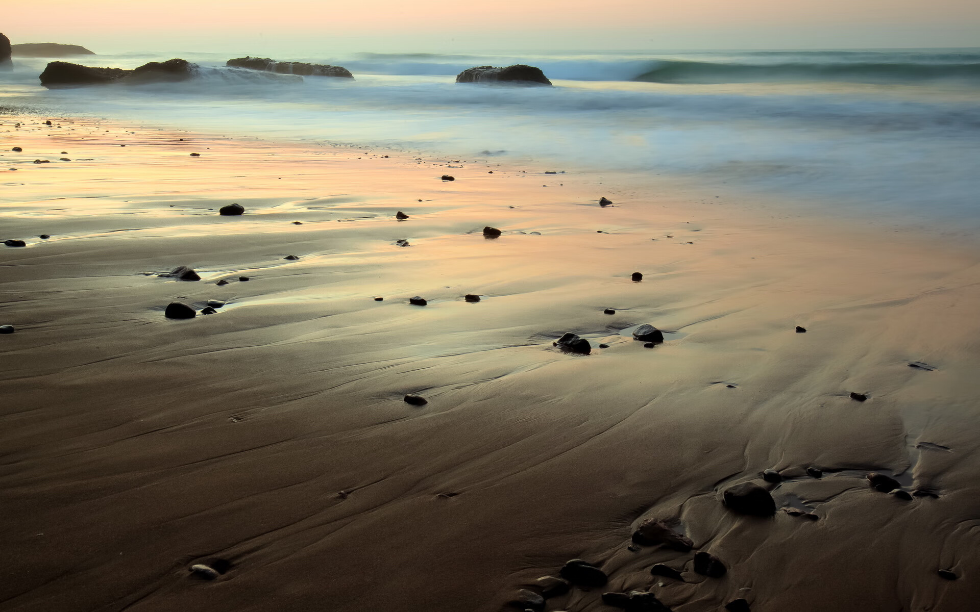 巅峰对局却成单方课堂，勇士体系美学如何将黄蜂困入透明牢笼