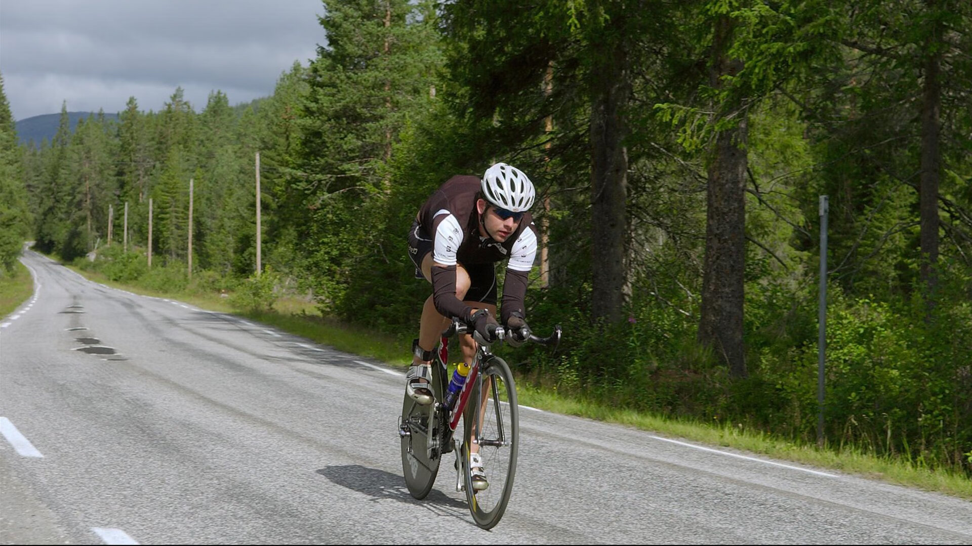 意外的交易筹码，当湖人带走尼克斯的目标，武切维奇成为隐形关键先生